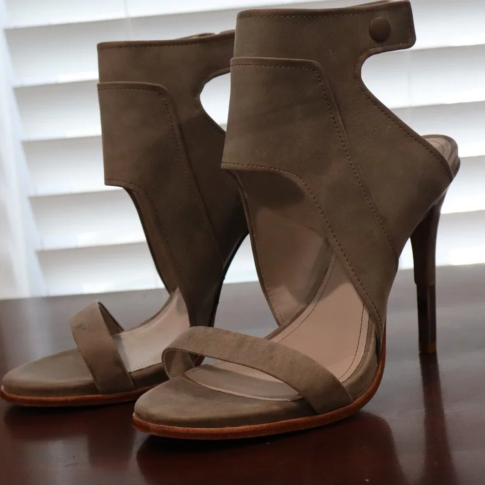 Pour La Victoire Women's Dress Heeled Sandal,Olive Green - Picture 3 of 4